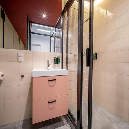 Zurawia Mini By Sofija شقة