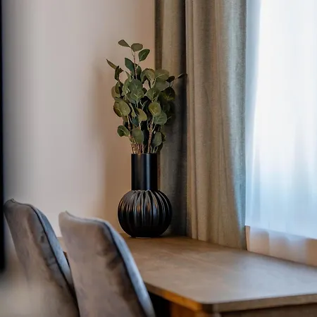 Zurawia Mini By Sofija * Varsóvia